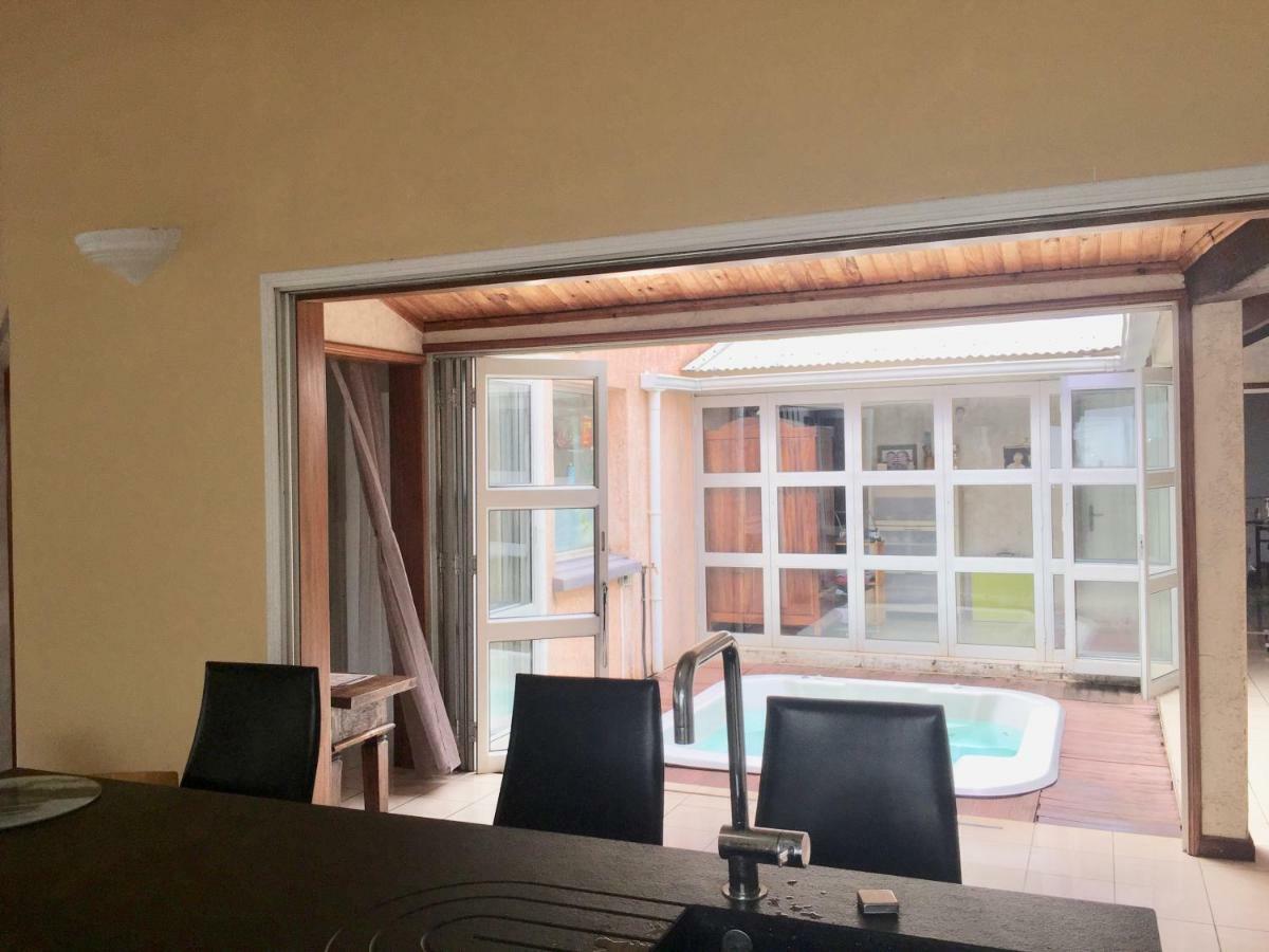 Sun Villa Chambre Chez L Habitant سان دوني المظهر الخارجي الصورة